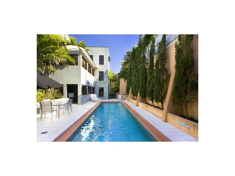 8/1 Tingira Cres, Sunrise Beach QLD 4567