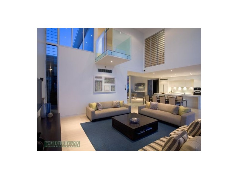 10 The Promontory, Noosa Waters QLD 4566