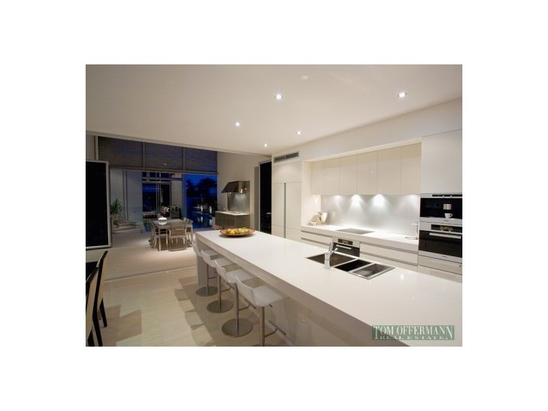 10 The Promontory, Noosa Waters QLD 4566