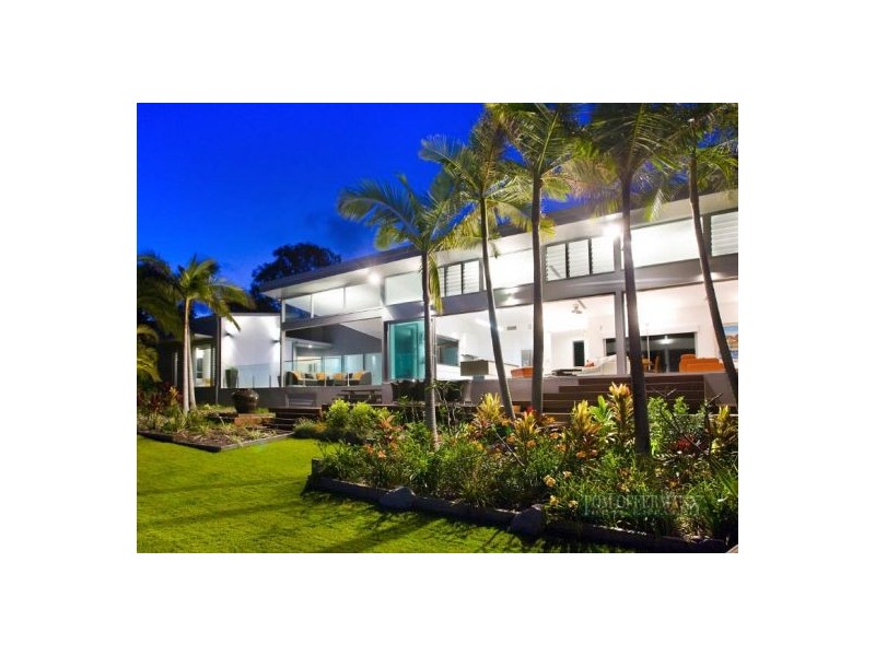 90 Crank St, Tewantin QLD 4565