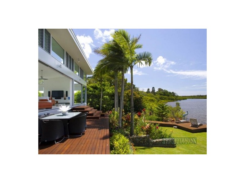 90 Crank St, Tewantin QLD 4565