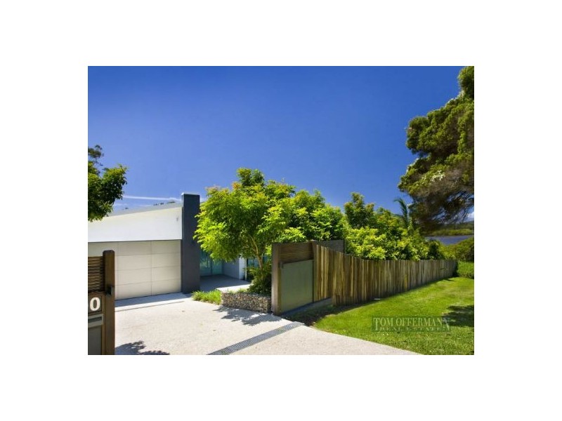 90 Crank St, Tewantin QLD 4565