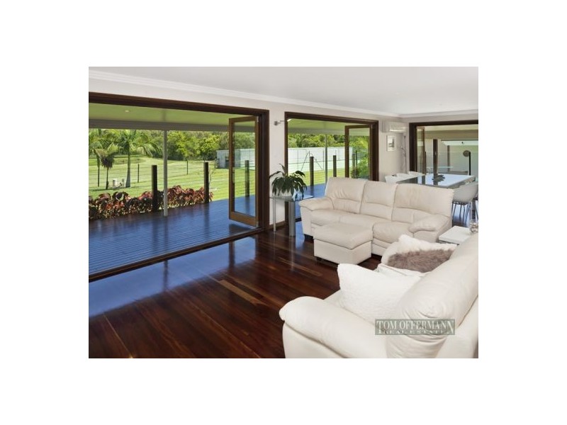 559 Cooroy Noosa SERVICE Rd, Tinbeerwah QLD 4563