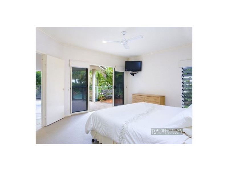 7 Daybreak Court, Castaways Beach QLD 4567