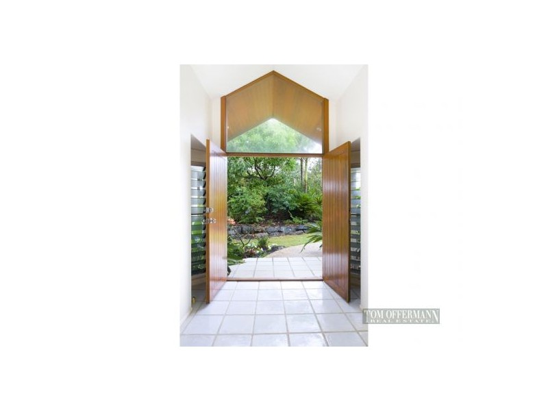 7 Daybreak Court, Castaways Beach QLD 4567