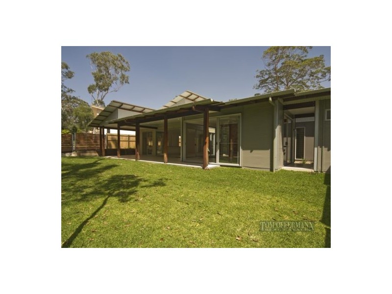 25 Jacksonia Place, Noosaville QLD 4566