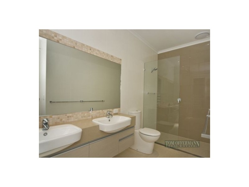 25 Jacksonia Place, Noosaville QLD 4566