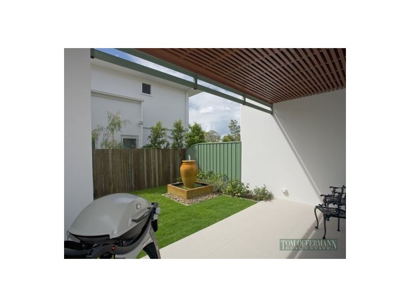 4/233 Weyba Rd, Noosaville QLD 4566