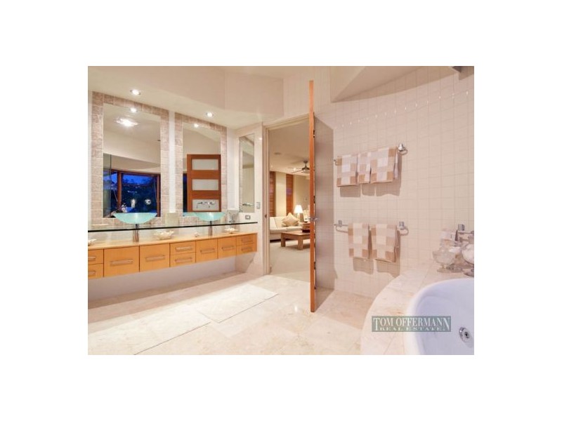 17 Wesley Ct, Noosa Heads QLD 4567