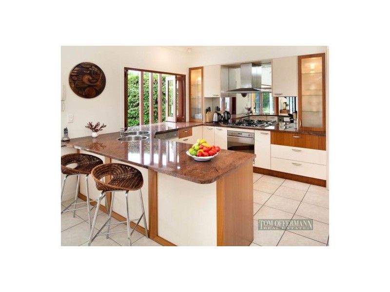 11 Headland Drive, Noosaville QLD 4566