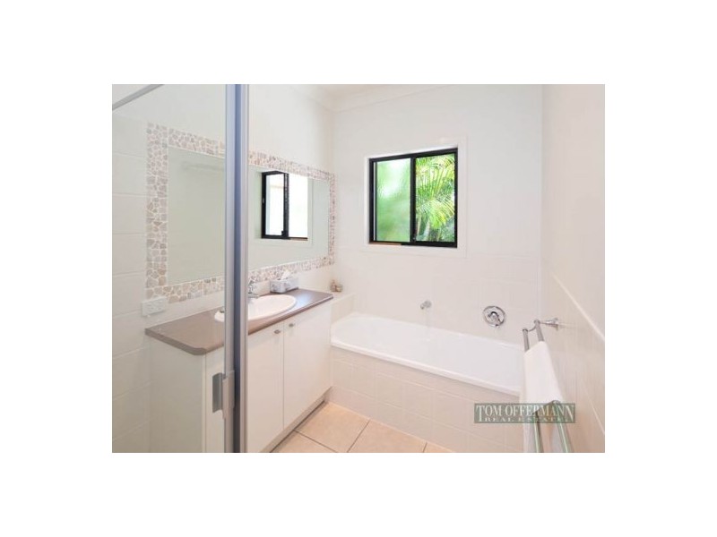 11 Headland Drive, Noosaville QLD 4566