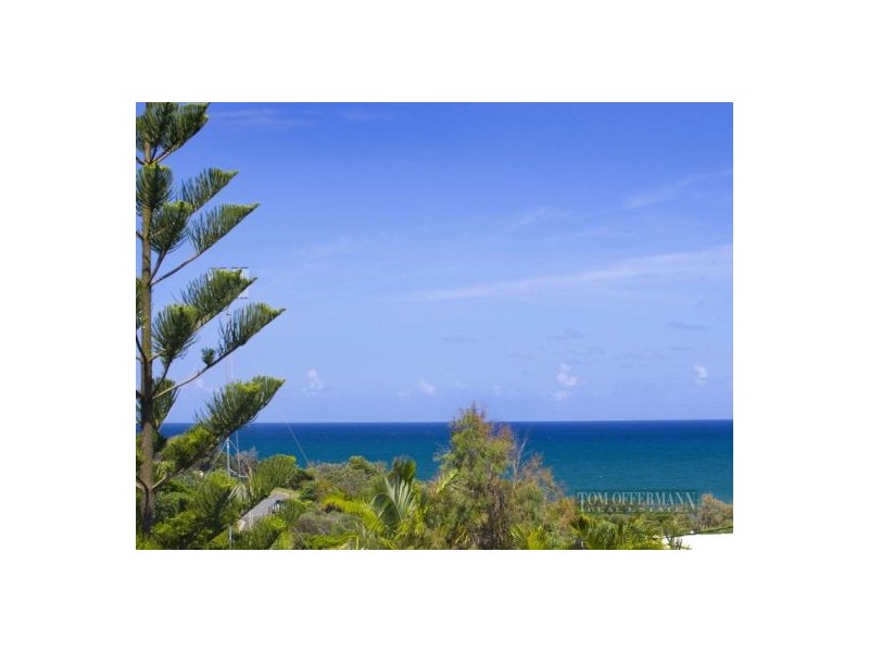 2/43 Sobraon St, Sunrise Beach QLD 4567