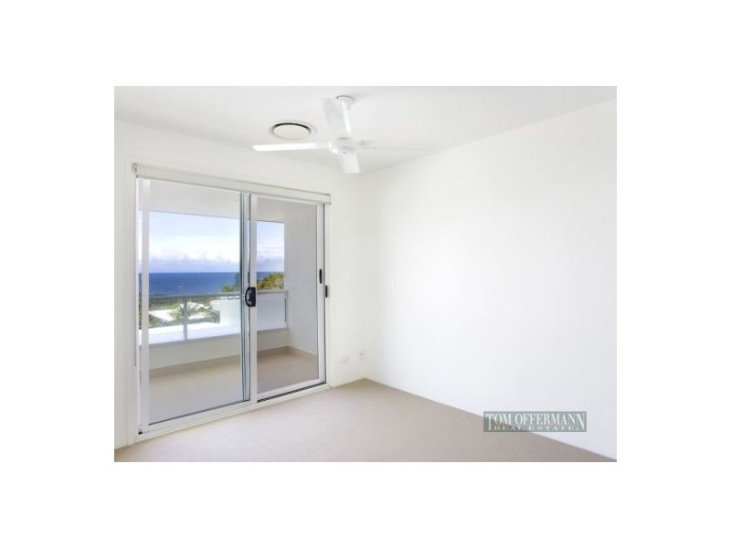 2/43 Sobraon St, Sunrise Beach QLD 4567