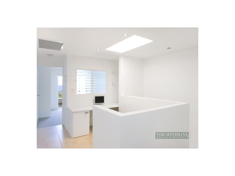 2/43 Sobraon St, Sunrise Beach QLD 4567