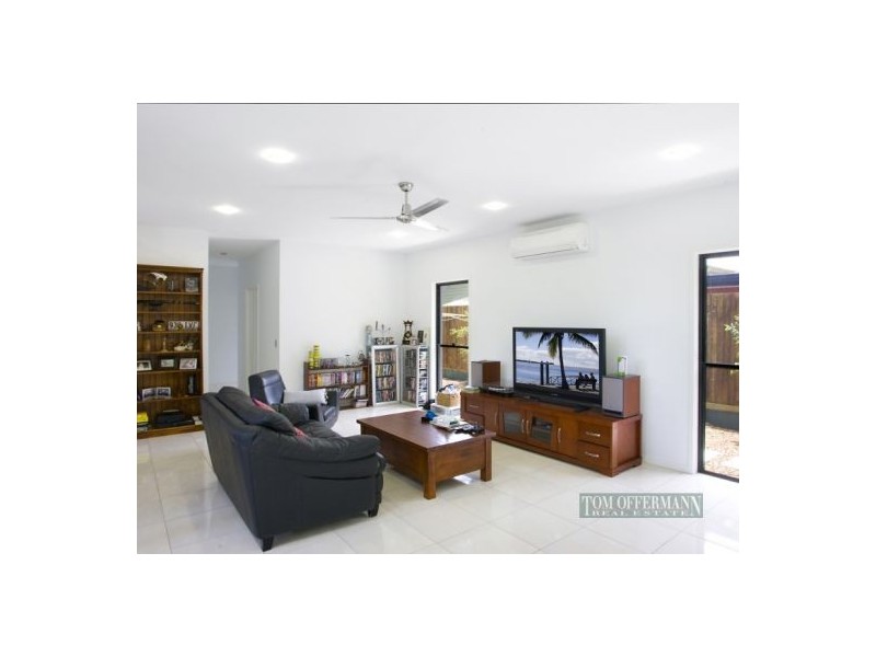 2/1 Anchor Street, Noosaville QLD 4566
