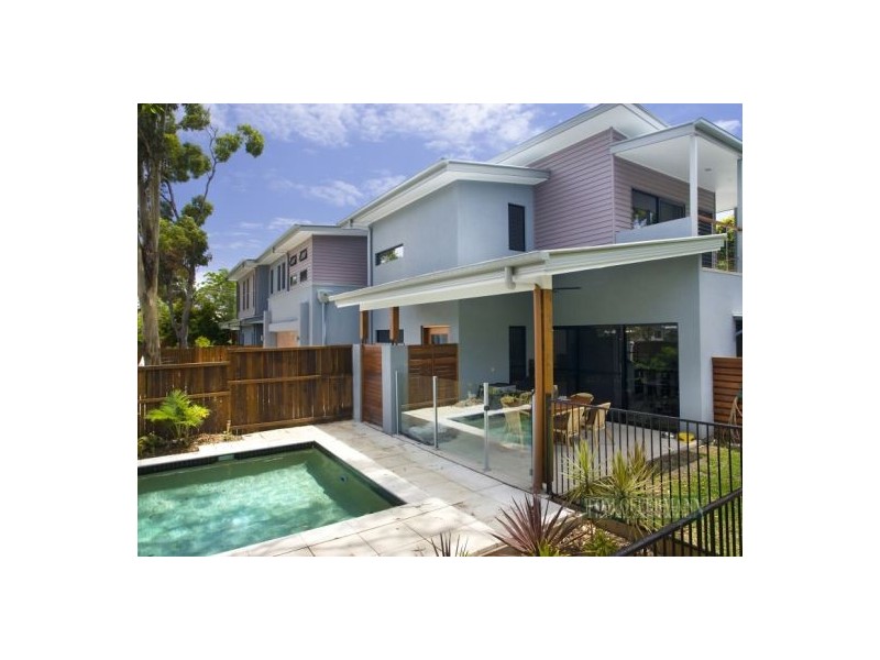 2/1 Anchor Street, Noosaville QLD 4566