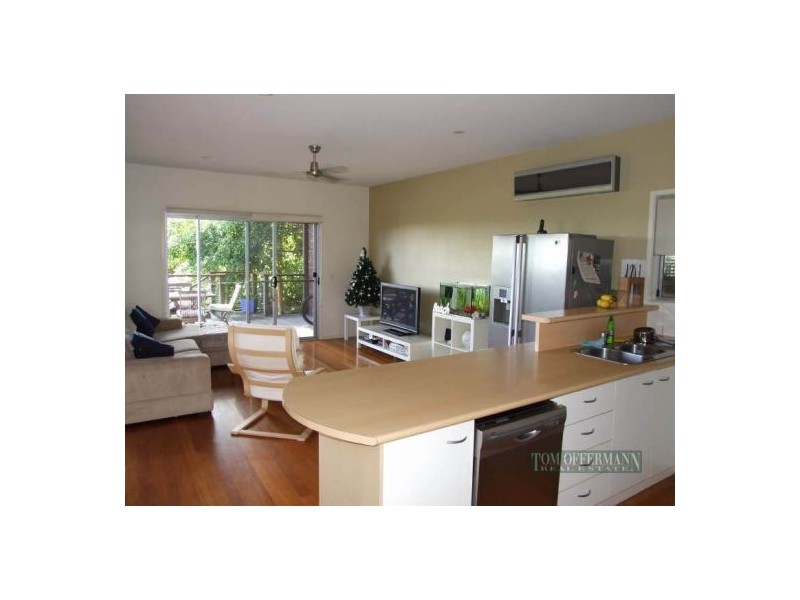 220 Edwards St, Sunshine Beach QLD 4567