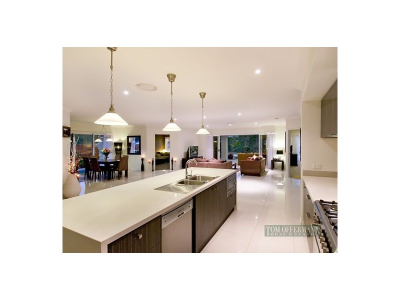 12 Attenuatta Place, Noosaville QLD 4566