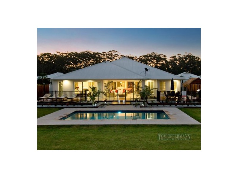 12 Attenuatta Place, Noosaville QLD 4566