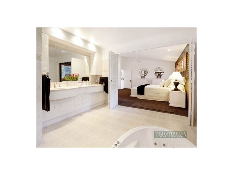 11a Little Cove Road, Little Cove QLD 4567