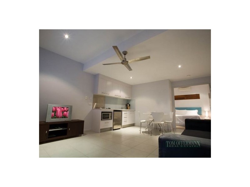 2/30 Dolphin Crescent, Noosaville QLD 4566