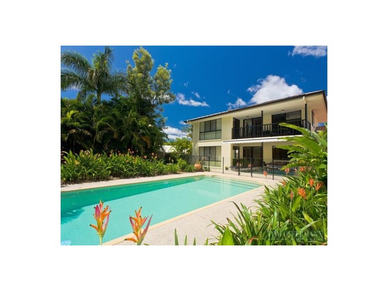 27 Starboard Ave, Noosaville QLD 4566