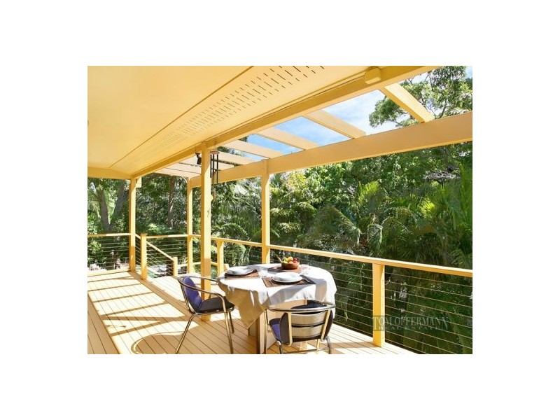 10 Nairana Rest, Noosa Heads QLD 4567