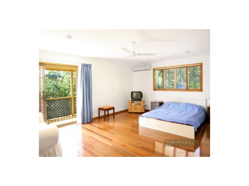 10 Nairana Rest, Noosa Heads QLD 4567