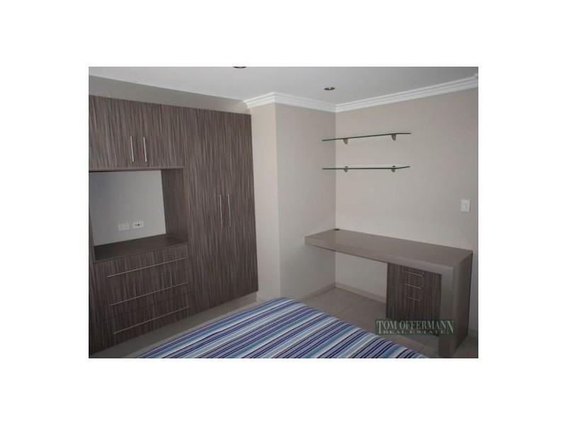 1/4 Attunga Heights, Noosa Heads QLD 4567