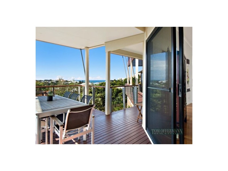 10 Courageous Place, Sunrise Beach QLD 4567