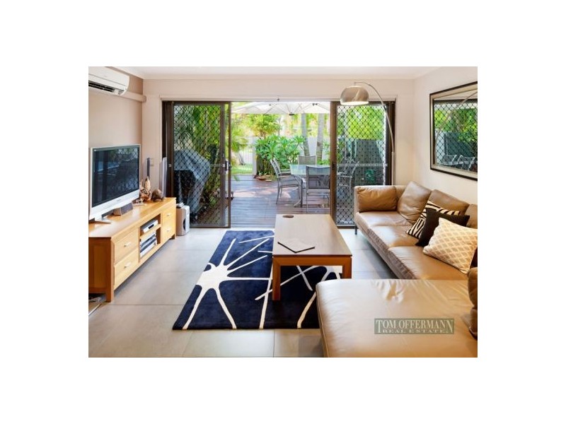 5/2 Barbados Crescent, Noosaville QLD 4566