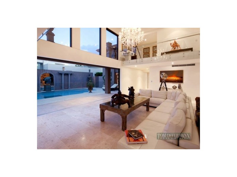 7 The Promontory, Noosa Waters QLD 4566