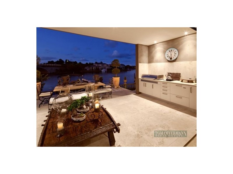 7 The Promontory, Noosa Waters QLD 4566