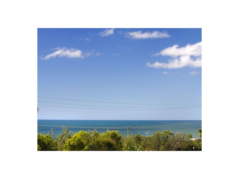 2/14 Ventura St, Sunrise Beach QLD 4567