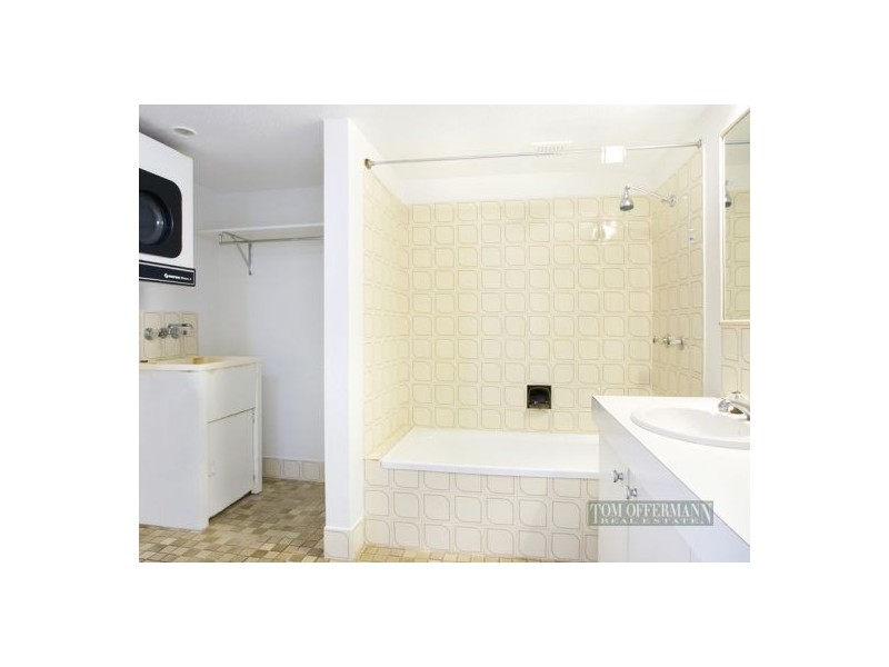 2/14 Ventura St, Sunrise Beach QLD 4567