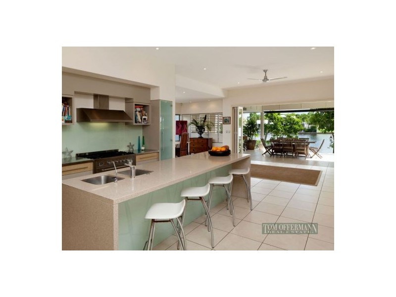 11 Waterside Court, Noosa Waters QLD 4566