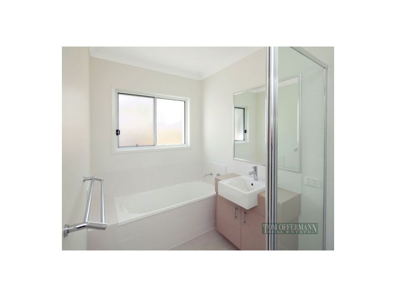 47 Dame Patti Drive, Sunrise Beach QLD 4567