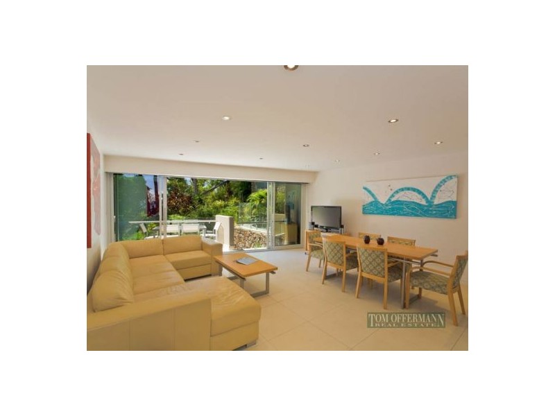 3/2 Pandanus St, Little Cove QLD 4567