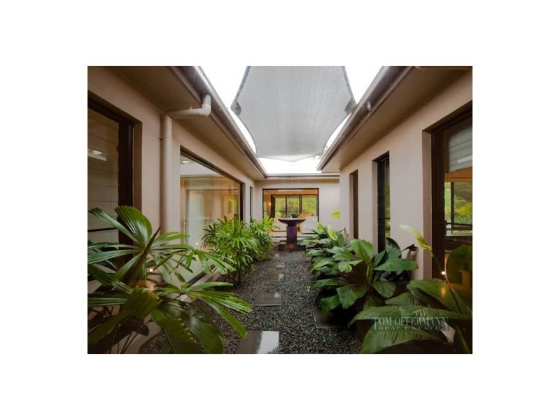 17 Attenuatta Place, Noosaville QLD 4566