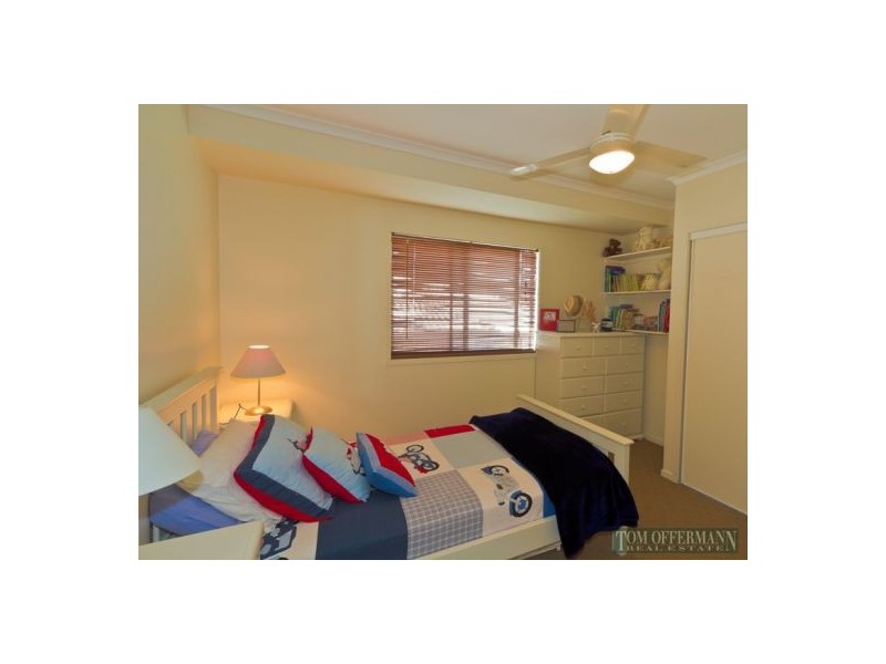 8 Maheno Court, Sunrise Beach QLD 4567