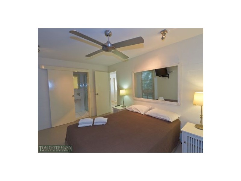 1/6 Quamby Place, Noosa Heads QLD 4567