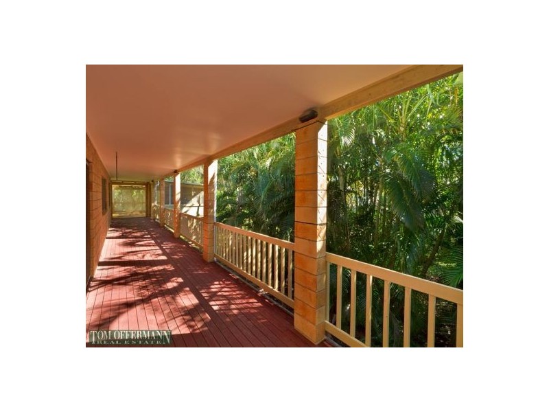 83 Lake Weyba Drive, Noosaville QLD 4566