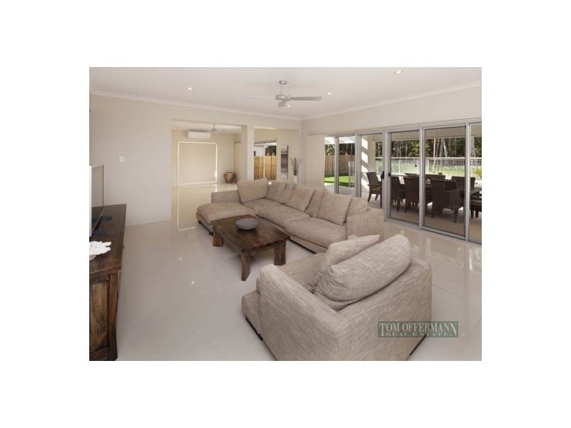 20 Moorhen Place, Noosaville QLD 4566