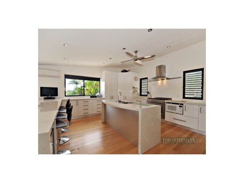 25 Arkana Drive, Noosa Heads QLD 4567