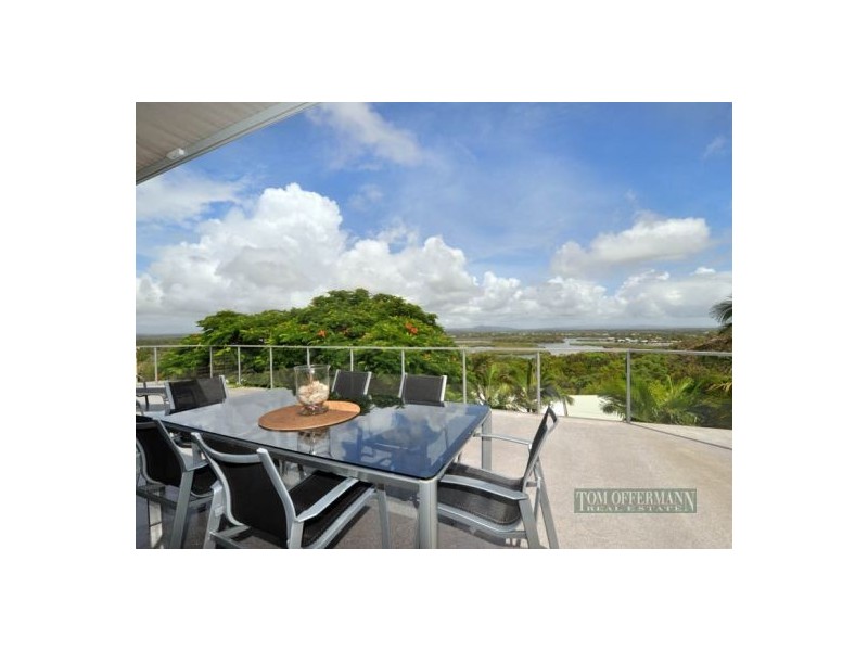 25 Arkana Drive, Noosa Heads QLD 4567