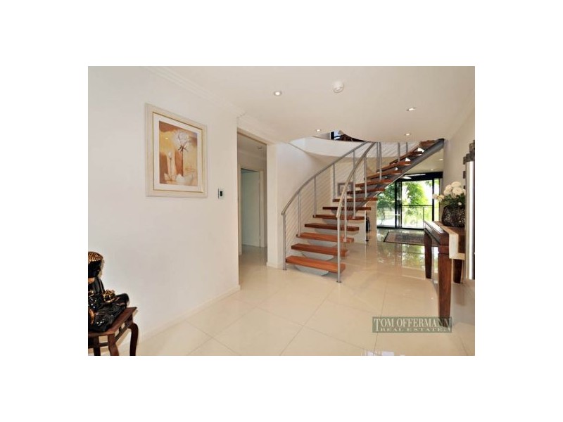 25 Arkana Drive, Noosa Heads QLD 4567