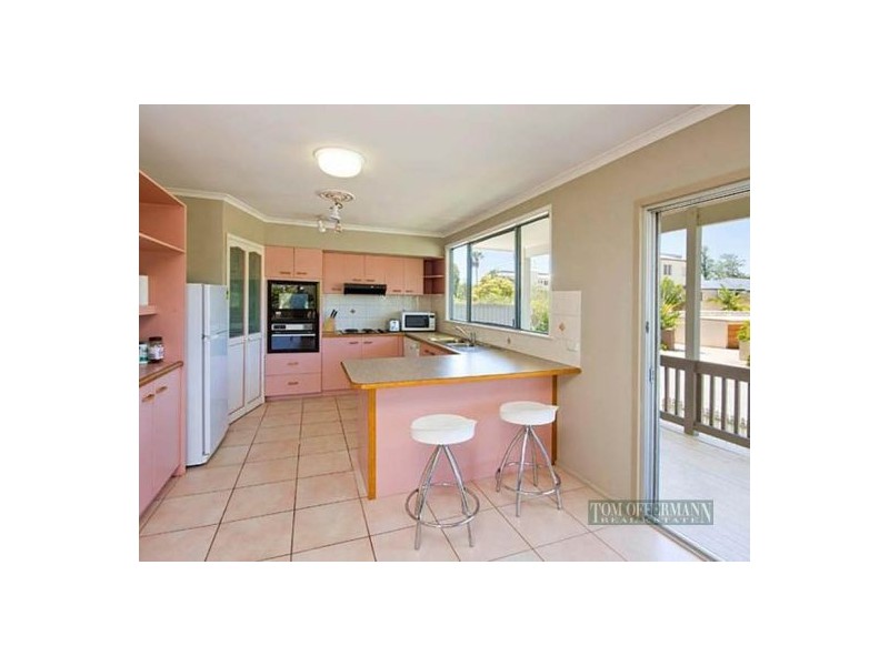 52 Elizabeth St, Noosaville QLD 4566