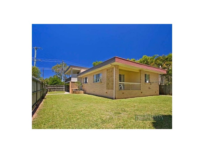 52 Elizabeth St, Noosaville QLD 4566