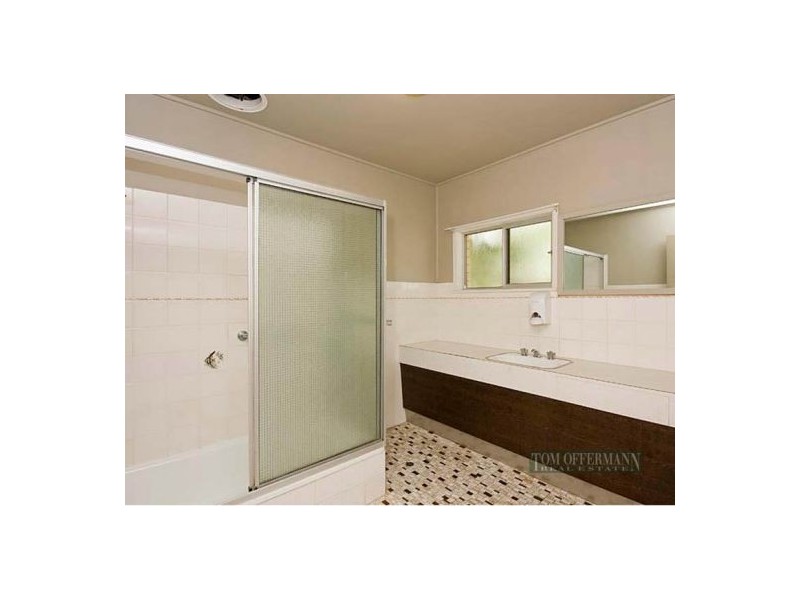 52 Elizabeth St, Noosaville QLD 4566