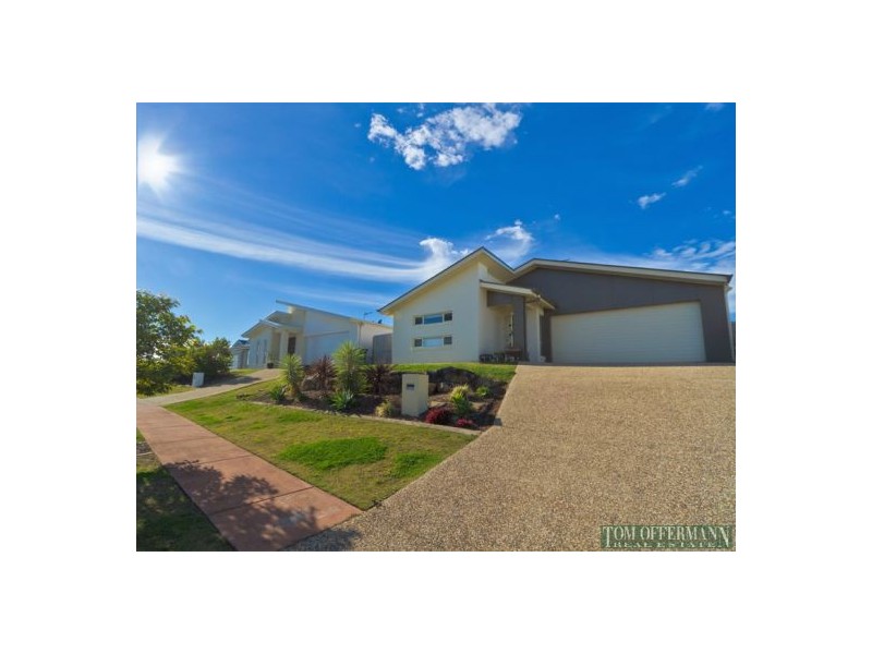 6 Goldenbell Pl, Peregian Springs QLD 4573